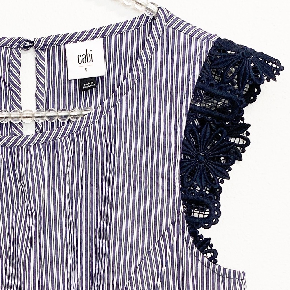 Cabi 5727 Lace Flutter Top Small Euc - image 5